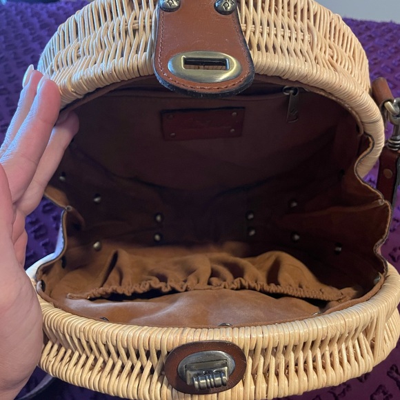 Patricia Nash Round Wood Beaded Rattan Bag - Picture 5 of 8